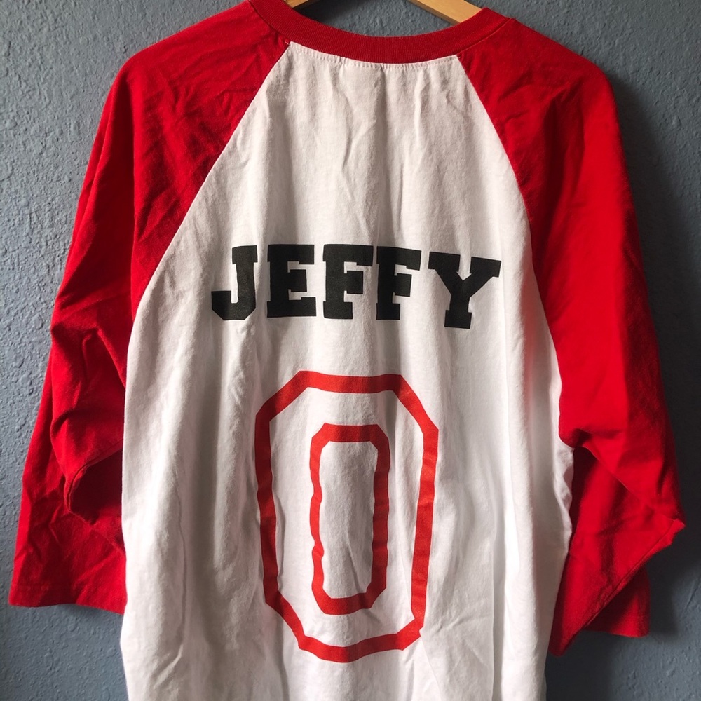The Ringer Tee - Picture 4 of 4